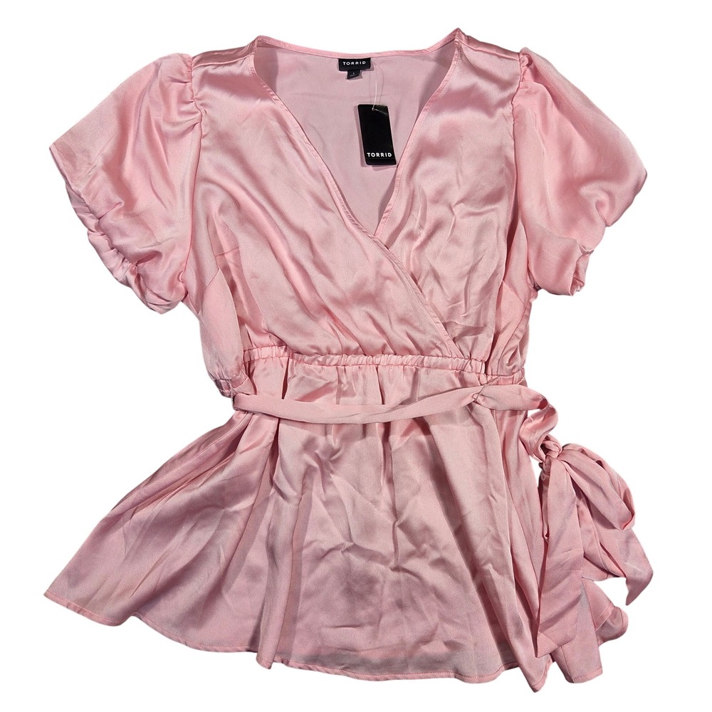Torrid Pink Satin Surplice Peplum Top Short Sleeve Wrap Blouse Size 1 1X 14-16